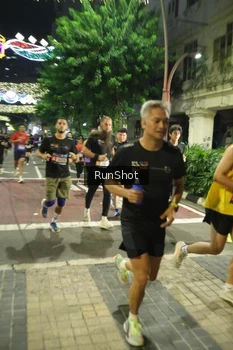 Runner Photo 4212669