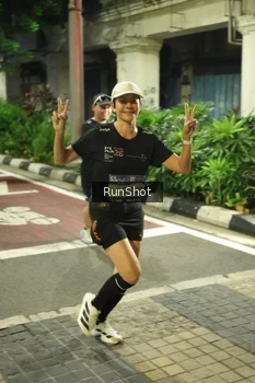 Runner Photo 4212750
