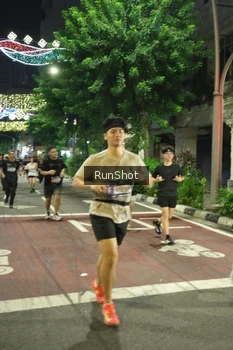 Runner Photo 4212754