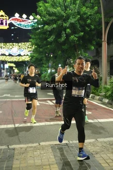 Runner Photo 4212965