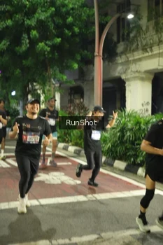Runner Photo 4212979