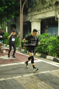 Runner Photo 4212982