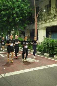 Runner Photo 4212985