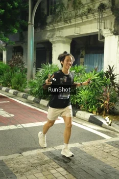 Runner Photo 4213213