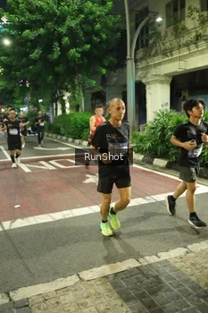 Runner Photo 4213292