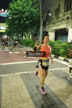 Runner Photo 4213351