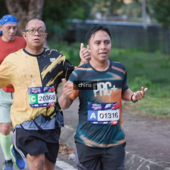 Runner Photo 42134
