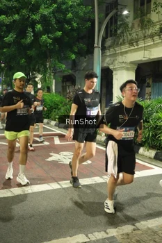 Runner Photo 4213409
