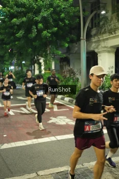 Runner Photo 4213414