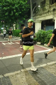 Runner Photo 4213440