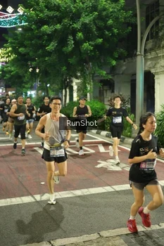 Runner Photo 4213457