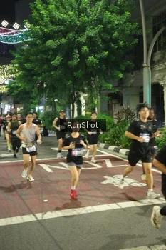 Runner Photo 4213469