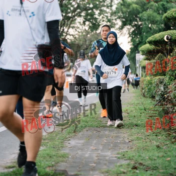 Runner Photo 421358