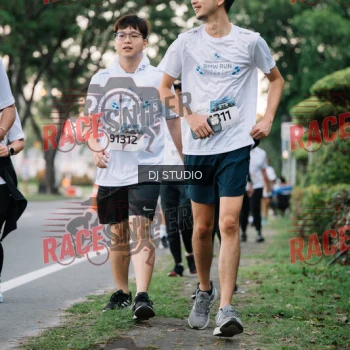 Runner Photo 421359