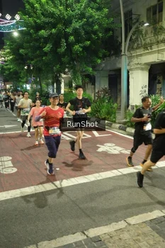 Runner Photo 4213670
