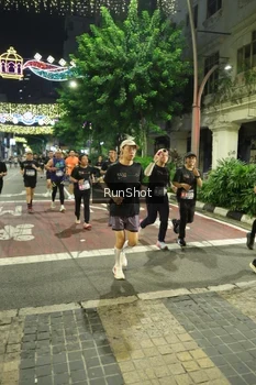 Runner Photo 4213892