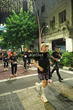 Runner Photo 4213929