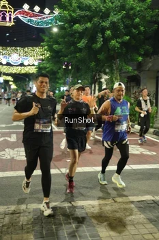 Runner Photo 4213931