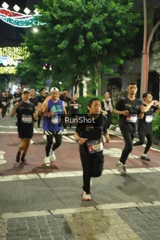 Runner Photo 4213934