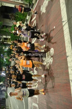 Runner Photo 4213936