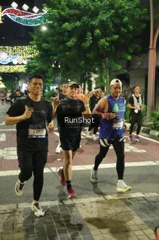 Runner Photo 4213939