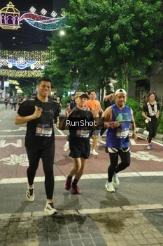 Runner Photo 4213945