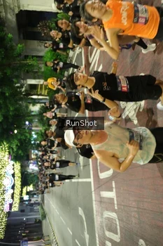 Runner Photo 4214039