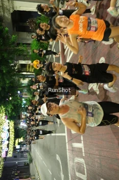 Runner Photo 4214040