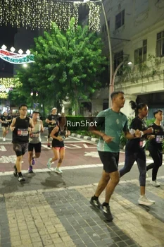 Runner Photo 4214233