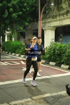 Runner Photo 4214279