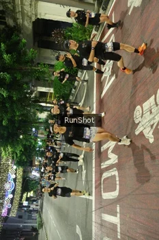 Runner Photo 4214783