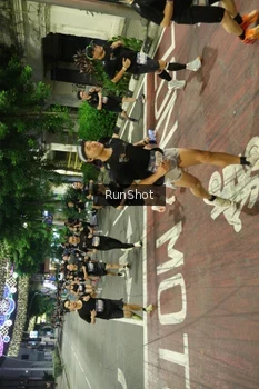 Runner Photo 4214805