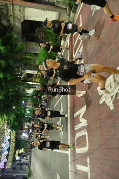 Runner Photo 4214814