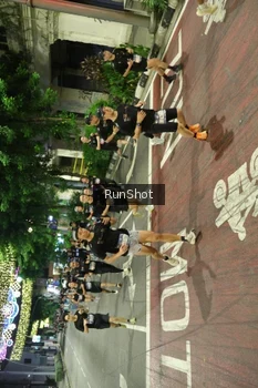 Runner Photo 4214818