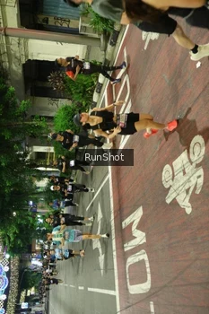 Runner Photo 4215144