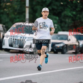 Runner Photo 421536