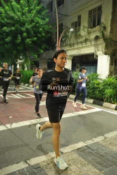 Runner Photo 4215403