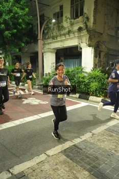 Runner Photo 4215404