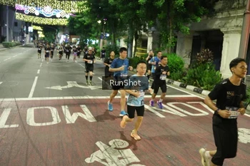 Runner Photo 4215425