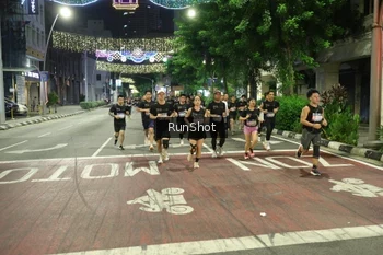 Runner Photo 4215501