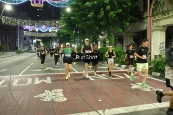Runner Photo 4215696