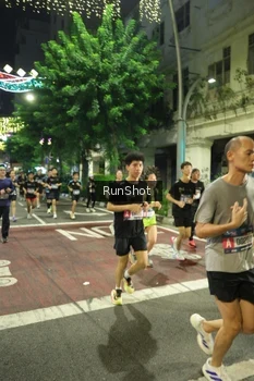 Runner Photo 4215728