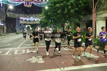 Runner Photo 4215921