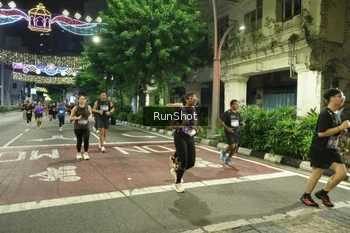 Runner Photo 4216644