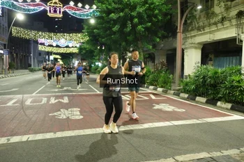 Runner Photo 4216709