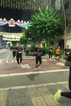 Runner Photo 4216802