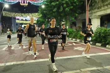 Runner Photo 4216991