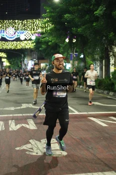 Runner Photo 4217009