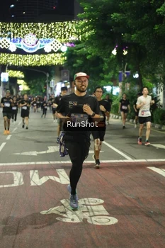 Runner Photo 4217014