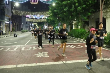 Runner Photo 4217208